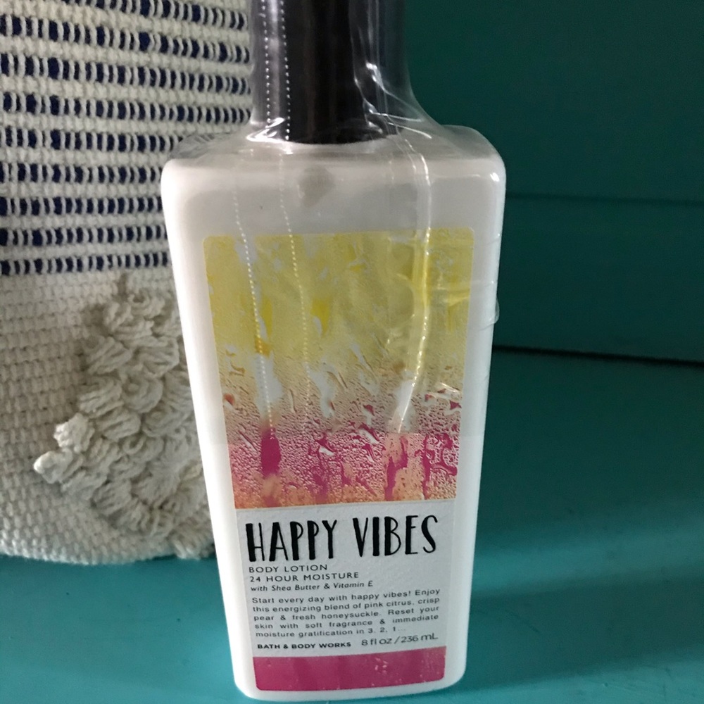 Bath & Body Works Happy Vibes Body Lotion